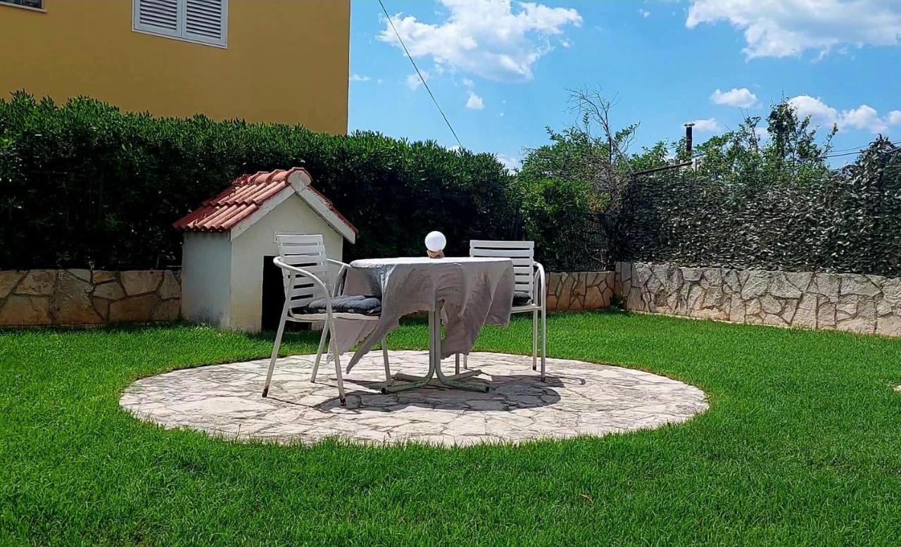 Apartman Pear - Μακάρσκα Εξωτερικό φωτογραφία